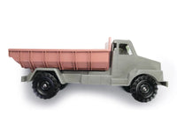 Eco zandwagen – de kiepwagen van gerecycled plastic, elk exemplaar uniek